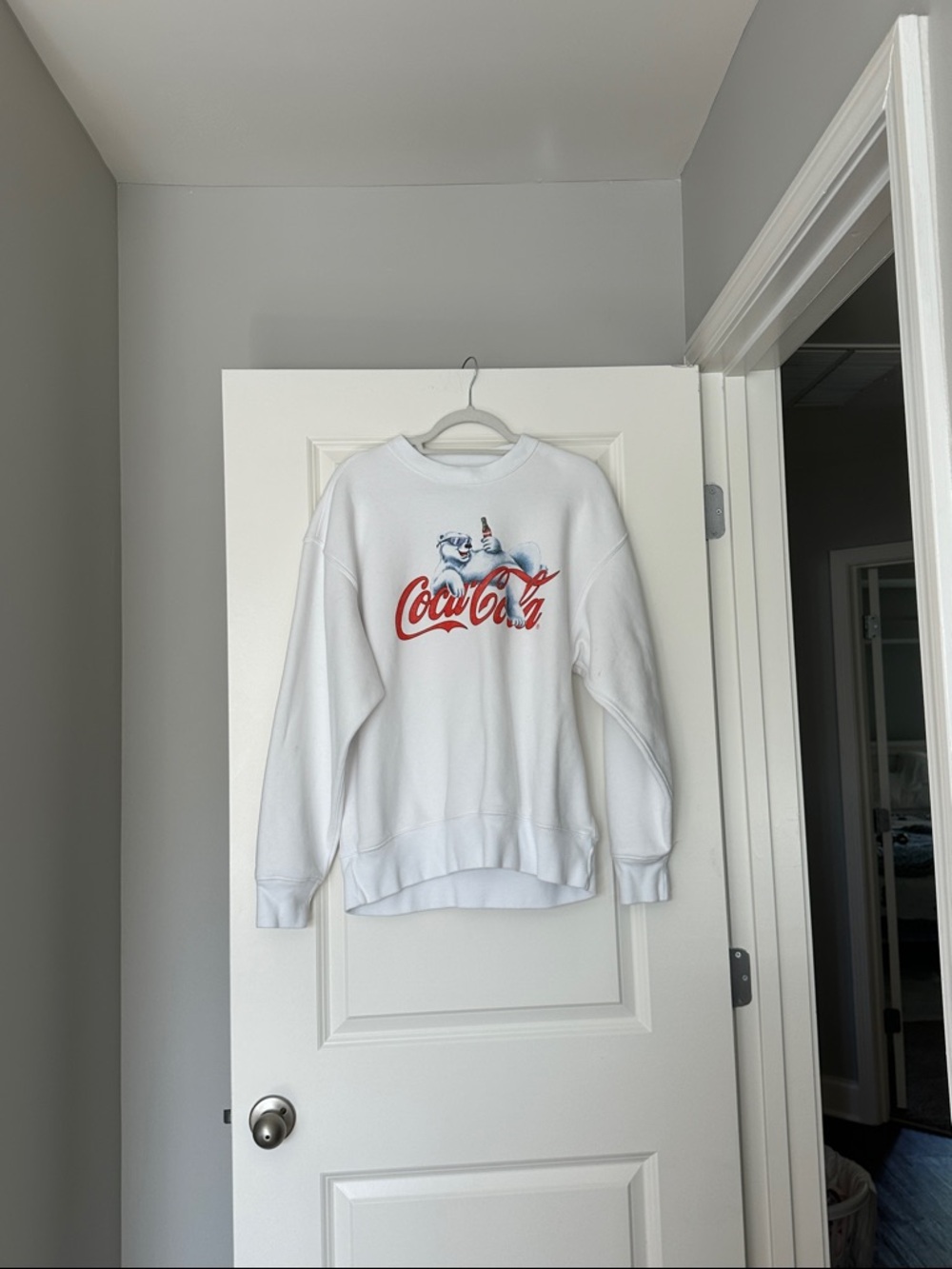 Abercrombie & Fitch Coca-Cola White Sweatshirt with Red Logo and Polar Bear - Picture 2 of 3